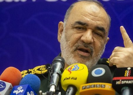 سرلشکر سلامی: نیروی هوافضای سپاه به شکل شتاب‌داری در حال پیشرفت است