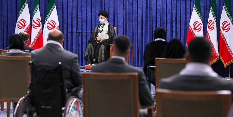 میهمانان کنفرانس وحدت اسلامی و مسئولین نظام با رهبر معظم انقلاب دیدار می‌کنند