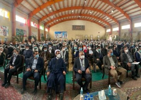 حسینی: باید با همان روحیه فداکاری و گذشت دوران دفاع مقدس برای رفع مشکلات تلاش کنیم