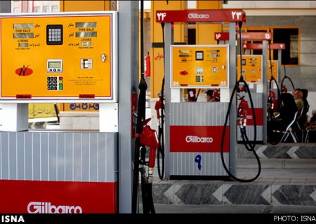 عرضه بنزین ۱۵۰۰ تومانی در ۷۰۰ جایگاه