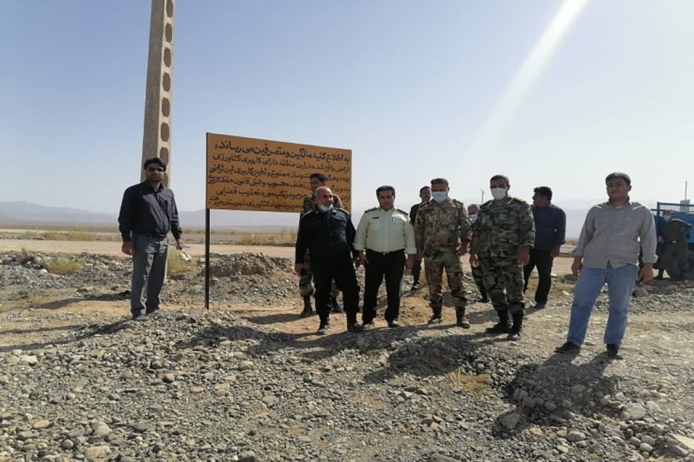 ساخت و ساز‌های غیرمجاز در اراضی کشاورزی جیرفت کرمان تخریب می‌شود