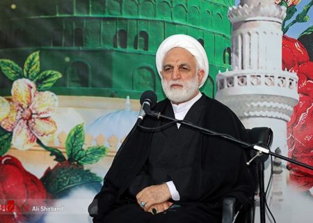 در دهه پنجم انقلاب باید به عدالت اجتماعی مدنظر انقلاب اسلامی نزدیک شویم