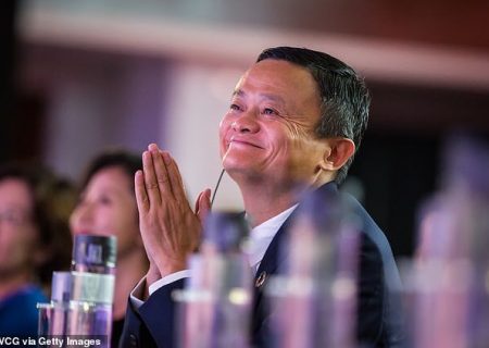 موسس علی بابا از چین خارج شد