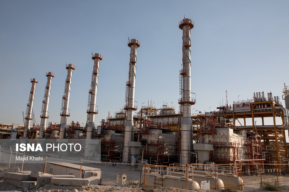 نامه حسنوند به وزیر نفت درباره ضرورت ساخت و نصب سکوهای افزایش فشار پارس جنوبی