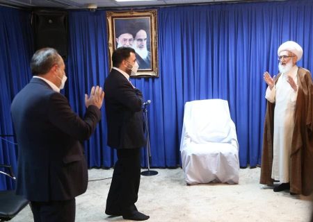 وزیر ارتباطات و فناوری اطلاعات کشور با مراجع عظام تقلید دیدار کرد