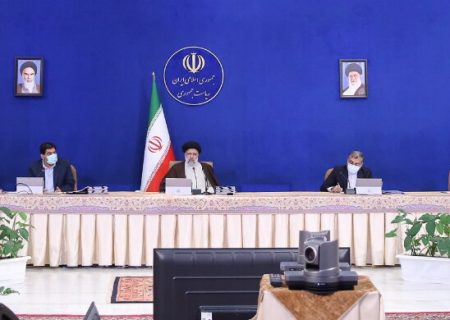 رئیسی: تدبیری شود تا نوسانات بورس باعث نگرانی مردم نشود