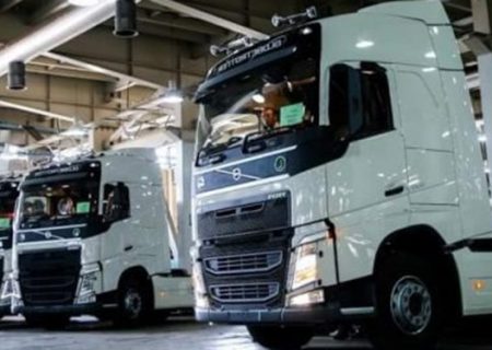 بازدید اعضای کمیسیون صنایع مجلس از ایران خودرو دیزل/ چشم‌انداز روشن در تولید خودروهای دیزلی