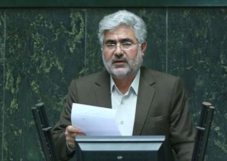 رفت و آمد عادی و روزانه ۸۰۰ تریلی ایرانی به ترکیه/ اقتدار نیروهای مسلح عامل آرامش مرزهای شمال غربی