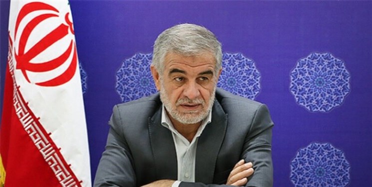 بعضی از کسانی که نام اصلاح طلب بر خود نهادهاند همچون تقیزاده و میرزا ملکم خان عمل میکنند