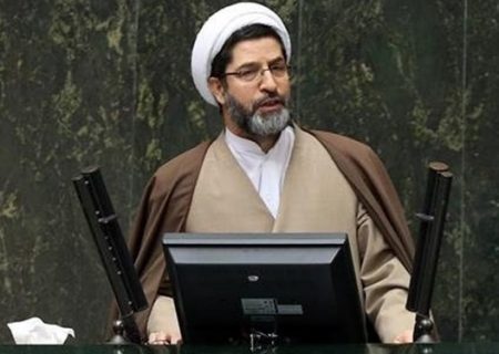 بحرینی: باید از شأن مجلس حراست کنیم/ نماینده نباید توصیه‌نامه بنویسد