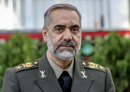 وزیر دفاع: قوی‌شدن ایران در گرو توجه به همه مؤلفه‌های اقتصادی است