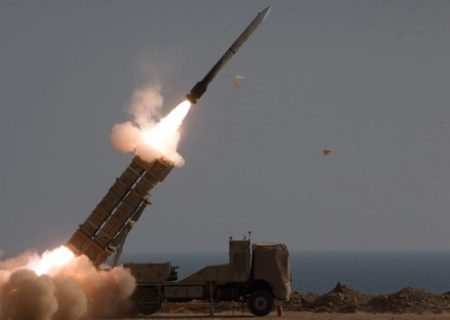 انهدام هدف متخاصم توسط سامانه ۱۵ خرداد/ رهگیری هوایی توسط پهپاد کرار اجرا شد