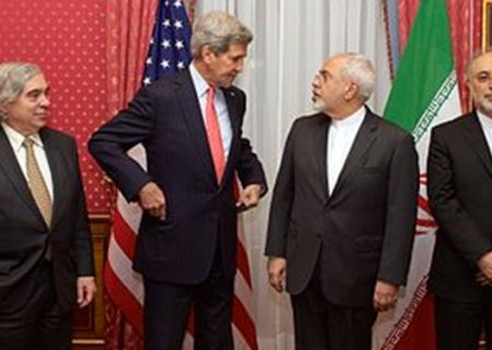 مذاکره زیر سایه تزویر/ وقتی ظریف پیگیر انجام آزمایش موشکی بود