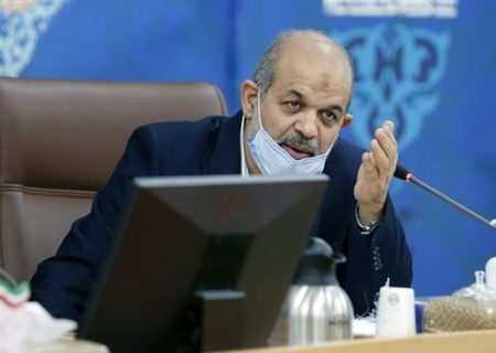 دولت در تلاش برای حل مشکلات اقتصادی و معیشتی مردم است