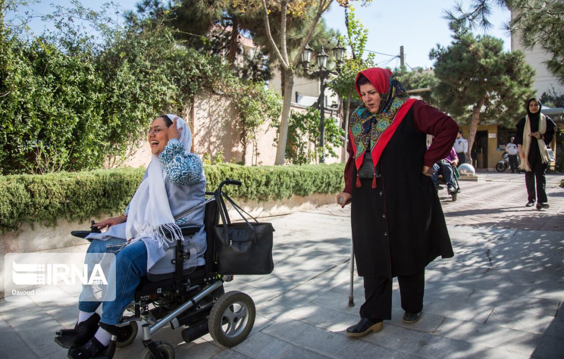 استانداران و فرمانداران مناسب‌سازی را جدی بگیرند