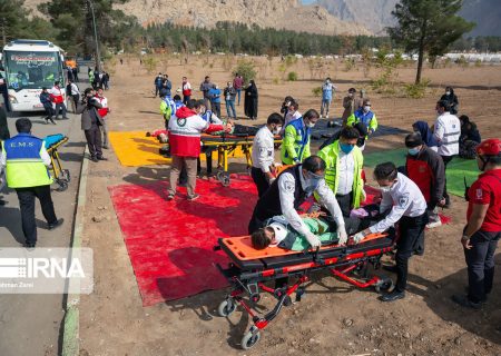 مانور بزرگ امداد و نجات در کرمانشاه برگزار شد