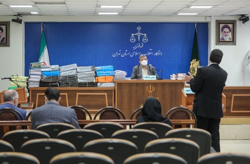 نهمین جلسه رسیدگی به اتهام ۹۹ متهم پرونده ثبت سفارش خودرو برگزار شد