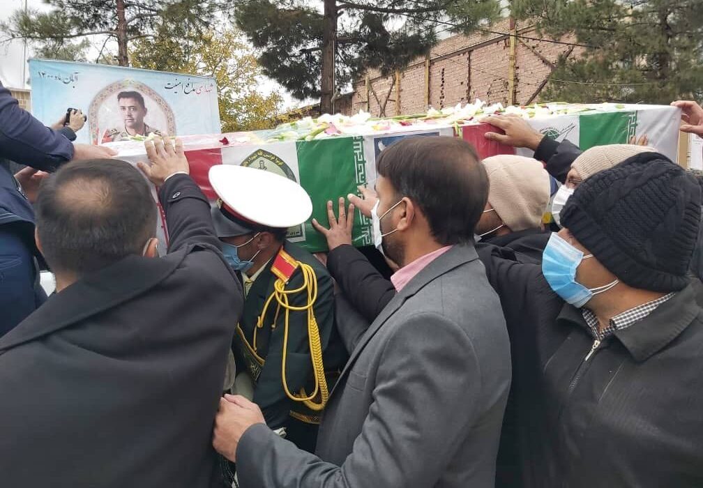 در وصف شهدای نیروی انتظامی/مردانی که به عرش رسیدند