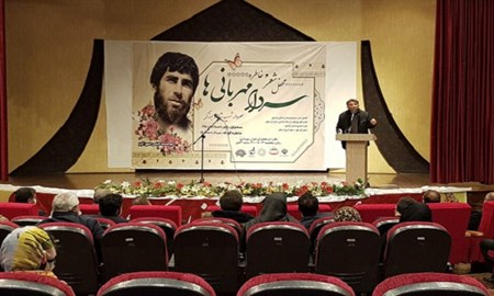 محفل شعر و خاطره گویی سردار مهربانی ها در اردبیل +عکس