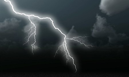 آبگرفتگی معابر و بالاآمدن سطح رودخانهها در البرز پیشبینی میشود/ آسمان امروز کرج با رگبار و رعد و برق همراه است