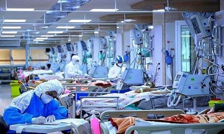 بستری بیش از ۴۰۰ بیمار مشکوک به کرونا در بیمارستان‌های استان یزد