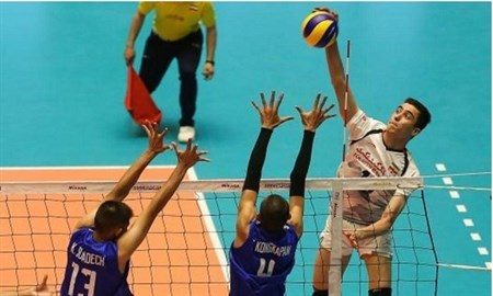 پای والیبالیست‌های ایرانی به مقدونیه هم رسید/ درخشش اکبری در نخستین بازی برای واردار