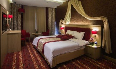 دو نرخی شدن هتل ها راهی برای جبران خسارت های ناشی از کرونا/ تخفیف بیشتر یا افزایش امکانات؛ کدام برای گردشگران جذاب است؟