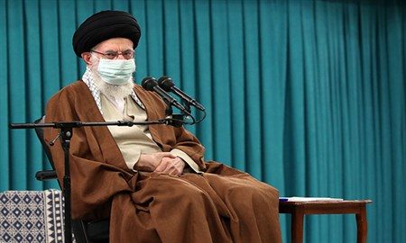 تصاویر/ دیدار جمعی از نخبگان و استعدادهای برتر علمی با مقام معظم رهبری