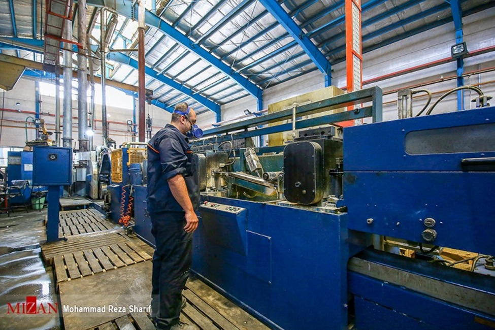 جلوگیری از تعطیلی یک واحد تولیدی در مینودشت با ورود دادستانی