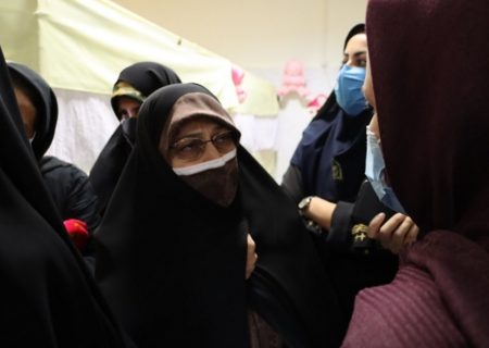 معاون امور زنان‌وخانواده ریاست‌جمهوری با زنان زندانی دیدار کرد/ گلایه مدیران سازمان زندان‌ها از نبود حمایت و کمی اعتبارات