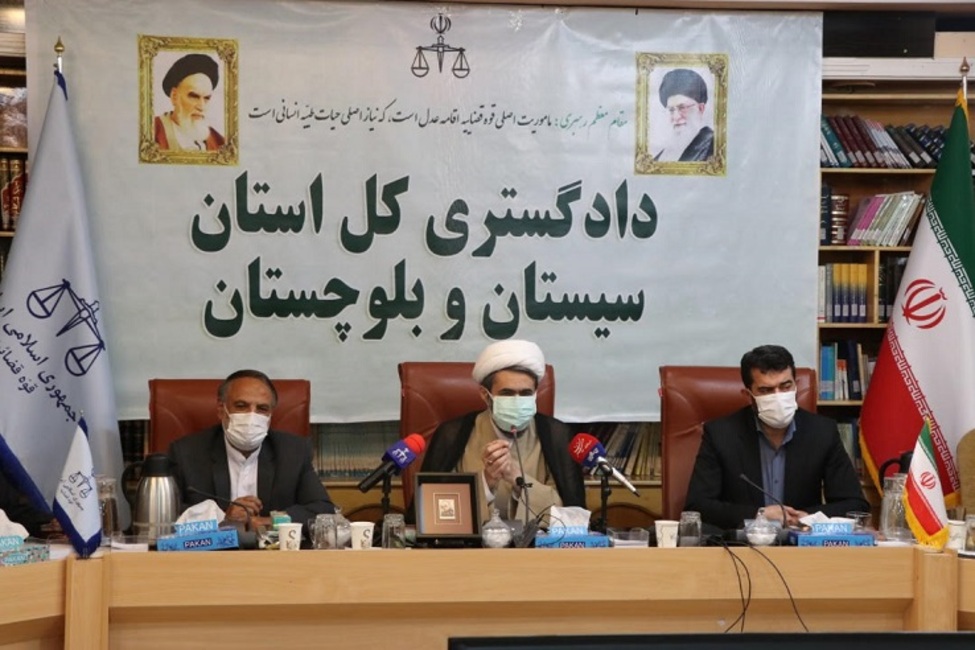 استفاده از مجازاتهای جایگزین حبس مؤثرترین راه اصلاح مجرمین است