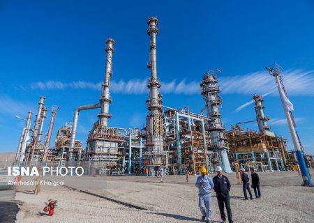 زلزله به تاسیسات پالایشگاه آسیبی نزد/ تولید در ستاره خلیج فارس بی وقفه ادامه دارد