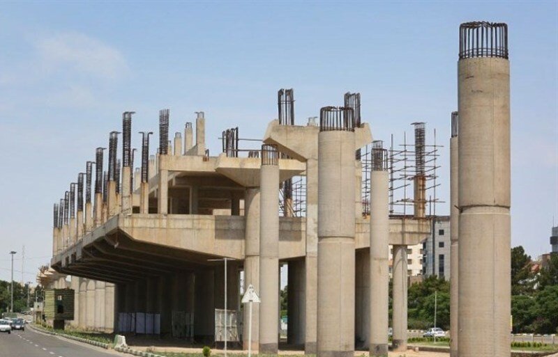 تجهیزات مونوریل قم چندین سال است رها شدهاند