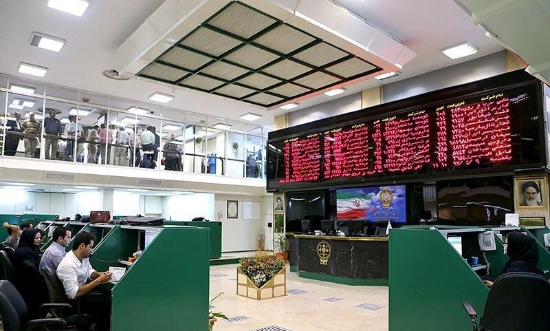 بررسی تاثیر حذف ارز ۴۲۰۰ تومانی بر بورس