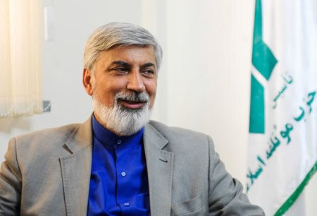 انتصابات باید با توجه به تخصص‌ مورد نیاز هر منصب انجام گیرد