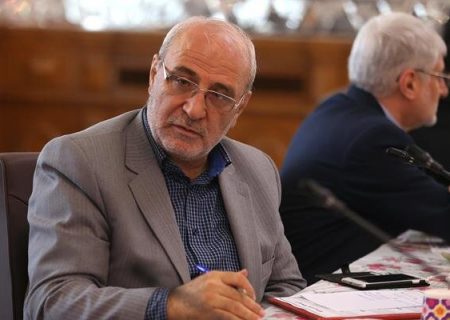 هنوز کمیسیون حقوقی وارد بررسی طرح‌های مربوط به ثبت سند مالکیت خودرو نشده است