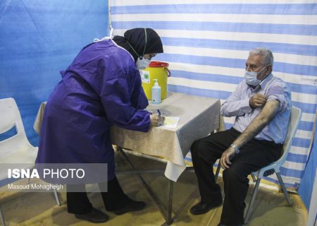 تزریق بیش از ۳۵۲هزار دُز واکسن کرونا در کشور طی ۲۴ ساعت گذشته