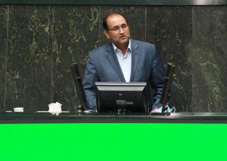 رحیمی جهان‌آبادی: اقتصاد ما دولتی و دست‌کاری شده است