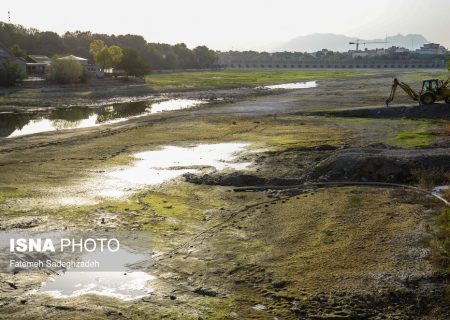 عذرخواهی وزیر نیرو از کشاورزان اصفهانی
