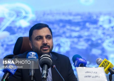 برای حل مشکل ارتباطات روستاها وارد میدان شوید