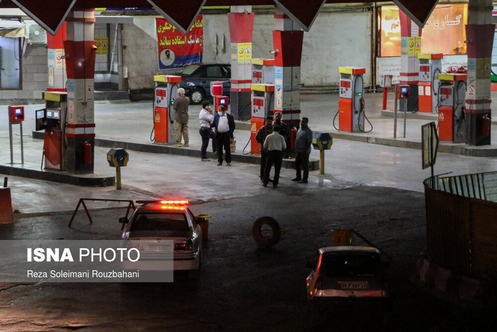 بنزین سهمیهای در چند جایگاه عرضه میشود؟