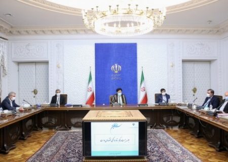 تاکید رئیس جمهور بر لزوم پرهیز از بخشی نگری و چانه زنی در تدوین بودجه