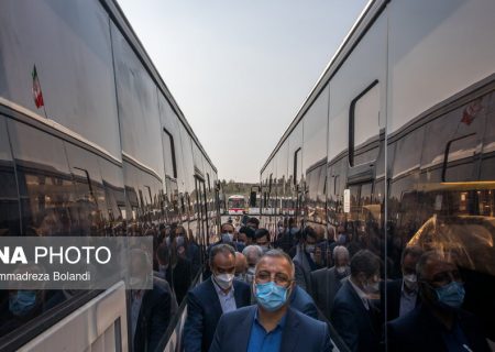 آیین بهره‌برداری از ۱۱۰ دستگاه اتوبوس در ناوگان حمل‌ونقل عمومی