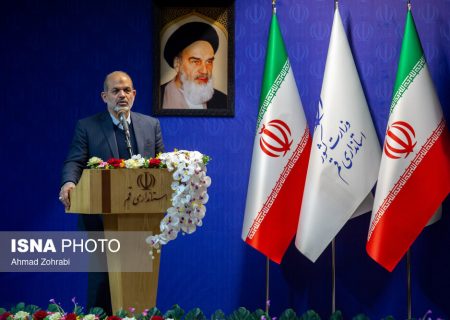 توطئه بنزینی دشمن به سرعت خنثی شد/ هرچه برای قم انجام شود کم است