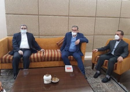 شمخانی: آمریکا با راهبرد تنش‌زایی همچنان در منطقه بحران‌آفرینی می‌کند