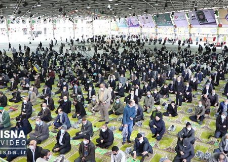 ویدئو / نماز جمعه تهران با حضور رؤسای دو قوه و برگزاری یک مراسم وداع