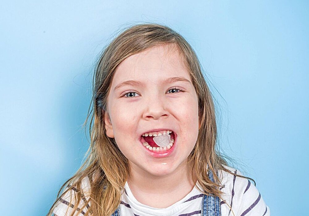 علل و عوارض جویدن یخ