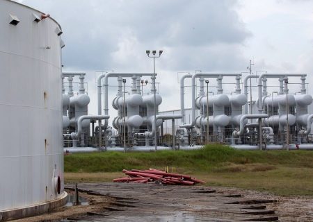 درخواست آمریکا از متحدانش برای برداشت هماهنگ از ذخایر نفت