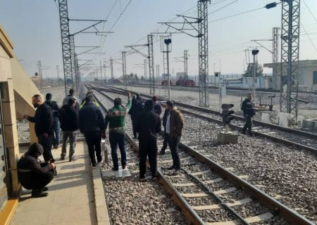 اطلاعیه مترو درباره عدم خدمات‌رسانی و شروع مجدد حرکت قطارها از ایستگاه گلشهر به سمت هشتگرد