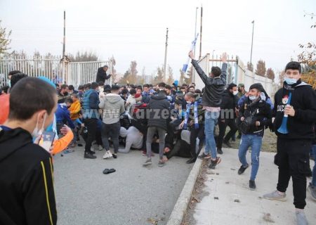 افتضاحی به نام باز شدن در ورزشگاه‌ها